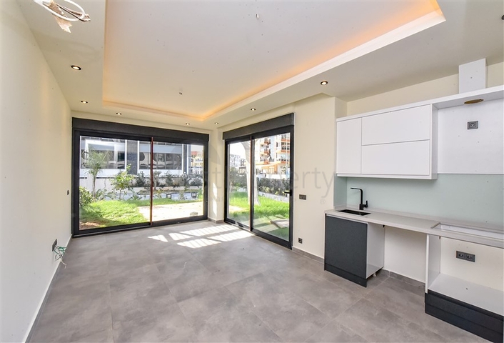 1+1 apartment with garden access in Oba area