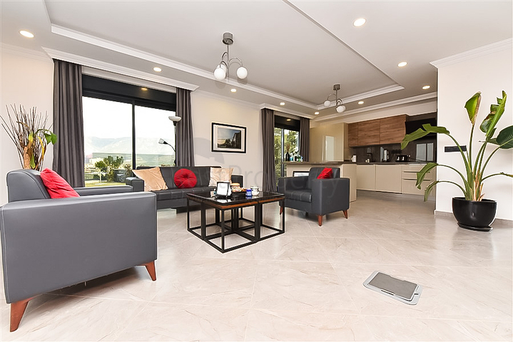 Private 4+1 villa in an elite gated community