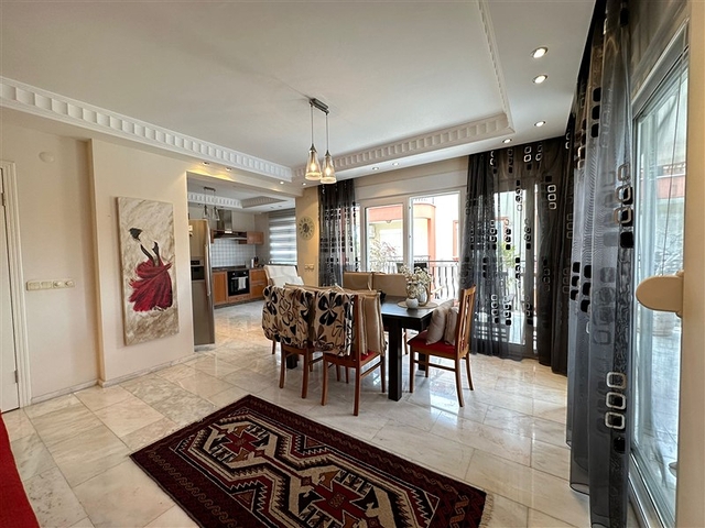 4+1 riverfront penthouse in Kestel district