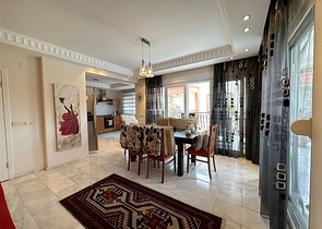 4+1 riverfront penthouse in Kestel district