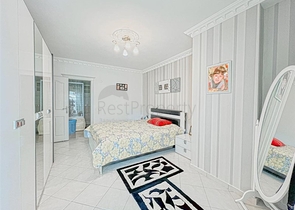 Apartment 2+1 facing the sea and mountains in the Mahmutlar area