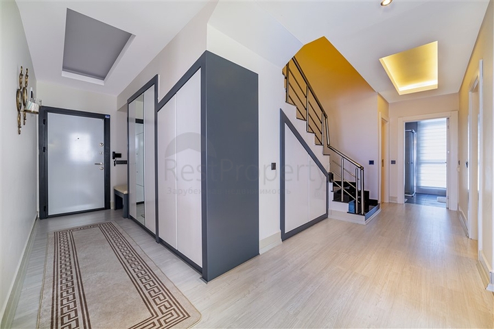 3+1 penthouse with a view of the Mediterranean Sea