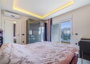 3+1 penthouse with a view of the Mediterranean Sea