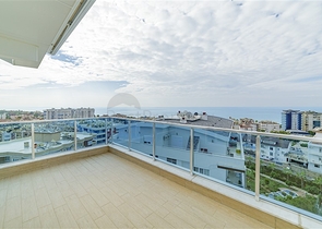 3+1 penthouse with a view of the Mediterranean Sea