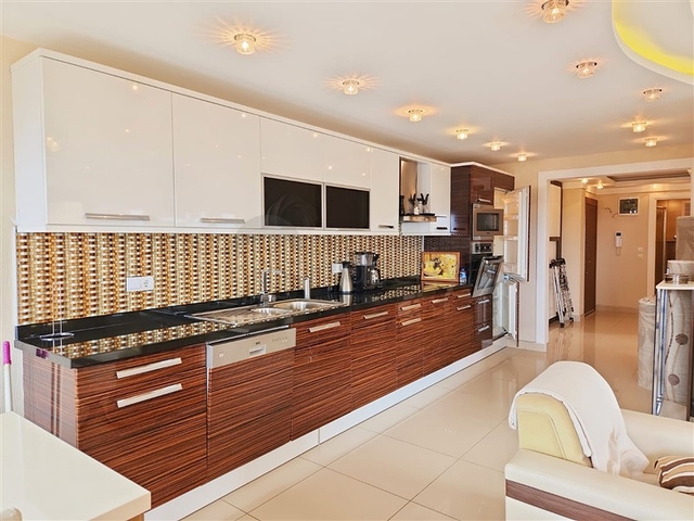 Spacious 2+1 apartment 100m from the sea