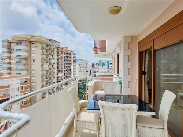 Spacious 2+1 apartment 100m from the sea