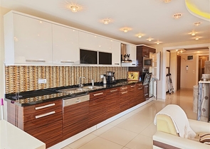 Spacious 2+1 apartment 100m from the sea