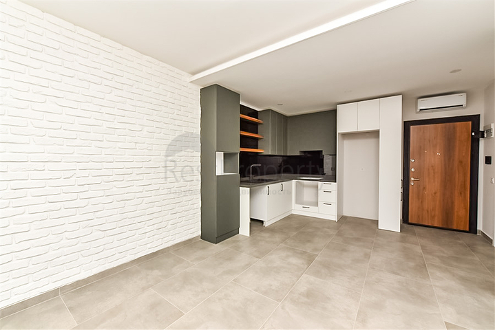 Apartment with sea view 200m from Cleopatra beach