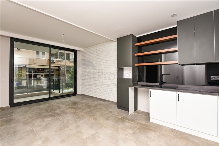 One-bedroom apartment in the Cleopatra area