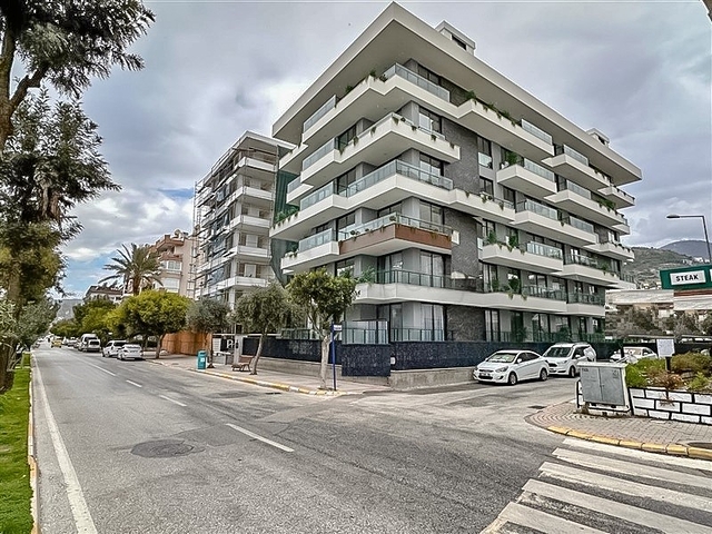 One-bedroom apartment in the Cleopatra area