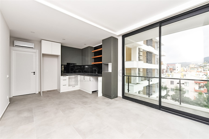 1+1 apartment in a new complex just 200 meters from Cleopatra beach