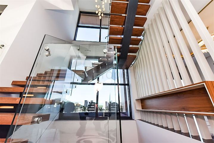 Luxury villa 4+1 in Kargicak area.