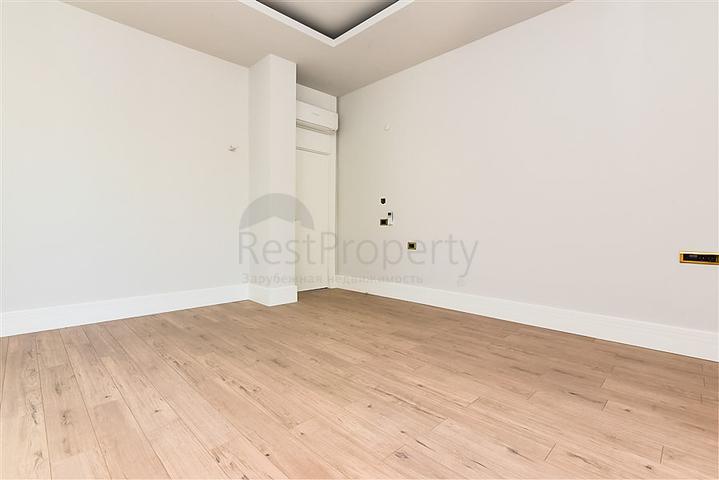 Luxury villa 4+1 in Kargicak area.