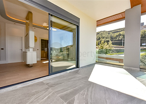 Luxury villa 4+1 in Kargicak area.