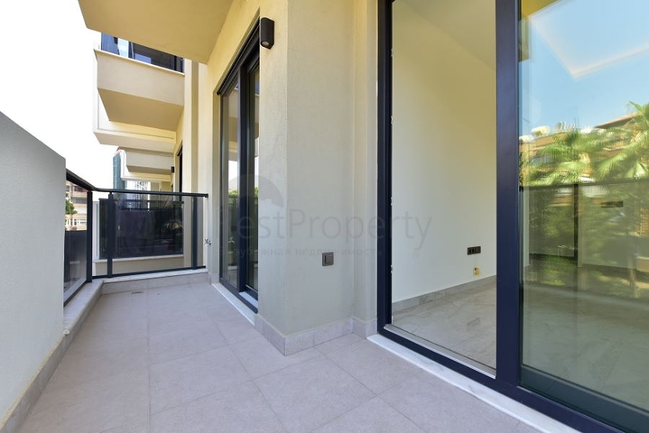 1+1 apartment in a new complex just 400 m from the sea in the center of Alanya 