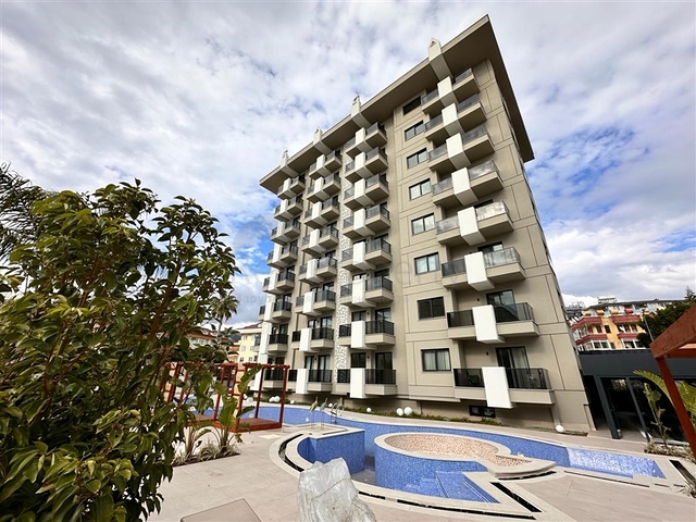 1+1 apartment in a new complex just 400 m from the sea in the center of Alanya 