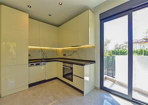 1+1 apartment in a new complex just 400 m from the sea in the center of Alanya 