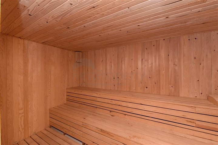 2+1 apartment for sale in Demirtas district at an attractive price 