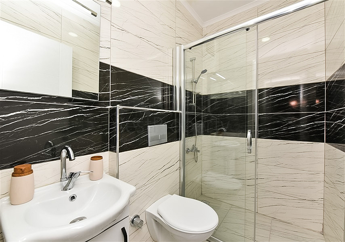 2+1 apartment for sale in Demirtas district at an attractive price 