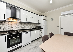 2+1 apartment for sale in Demirtas district at an attractive price 