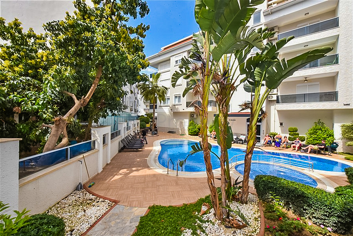 Spacious 2+1 apartment in Oba district