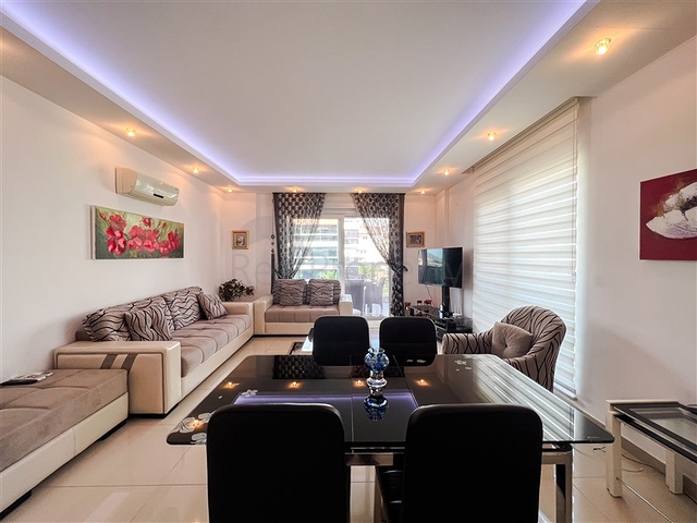 Spacious two-bedroom apartment with a beautiful view of the pool