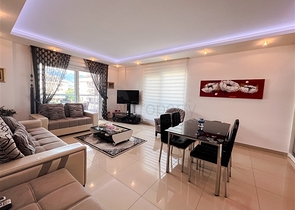 Spacious two-bedroom apartment with a beautiful view of the pool