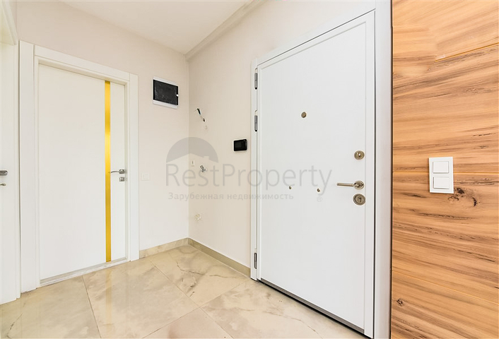 Apartment with sea view in Kestel district