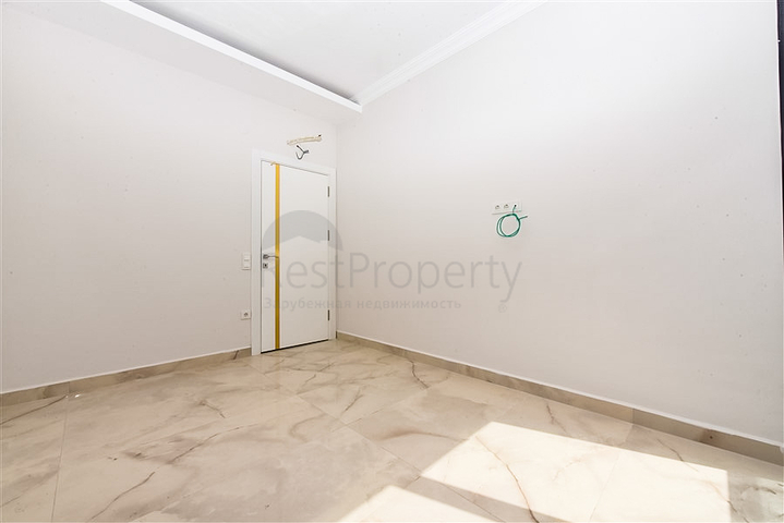 Apartment with sea view in Kestel district