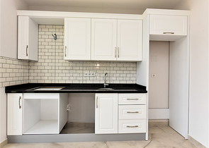 Apartment with sea view in Kestel district