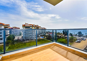 Apartment with sea view in Kestel district