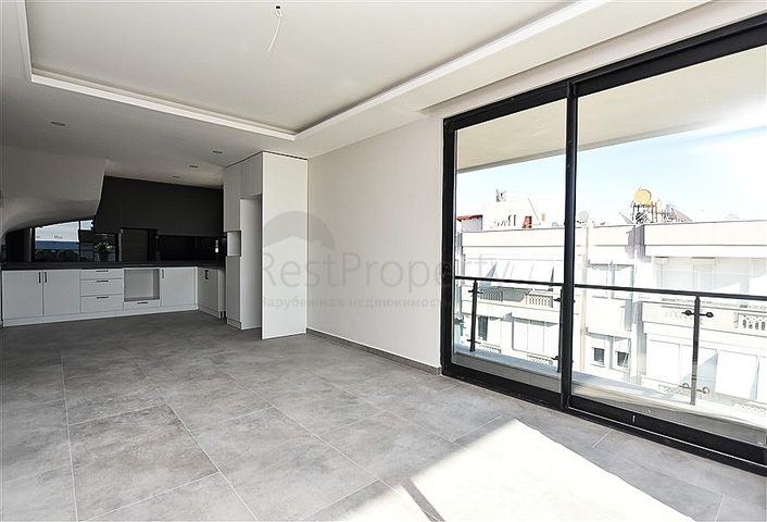 3+1 penthouse in a new residential complex near Cleopatra beach