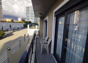 1+1 apartment with furniture and appliances in Mahmutlar district