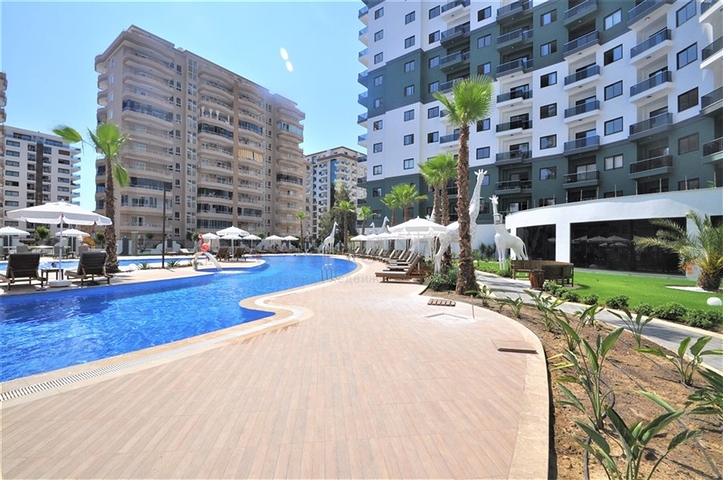 1+1 apartment in Mahmutlar district