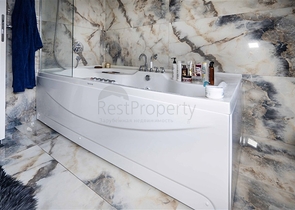 Petnhouse with a unique layout of 6+1 for a residence permit