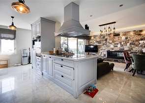 Petnhouse with a unique layout of 6+1 for a residence permit