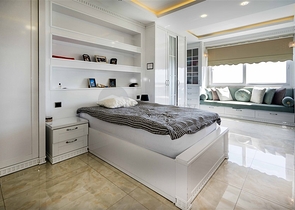 Petnhouse with a unique layout of 6+1 for a residence permit