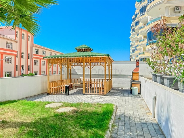 1+1 apartment in Mahmutlar district