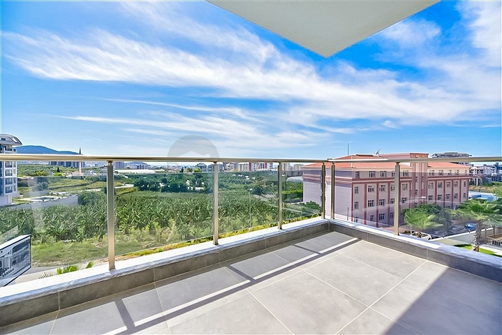 Two-bedroom apartment in Mahmutlar area with mountain view