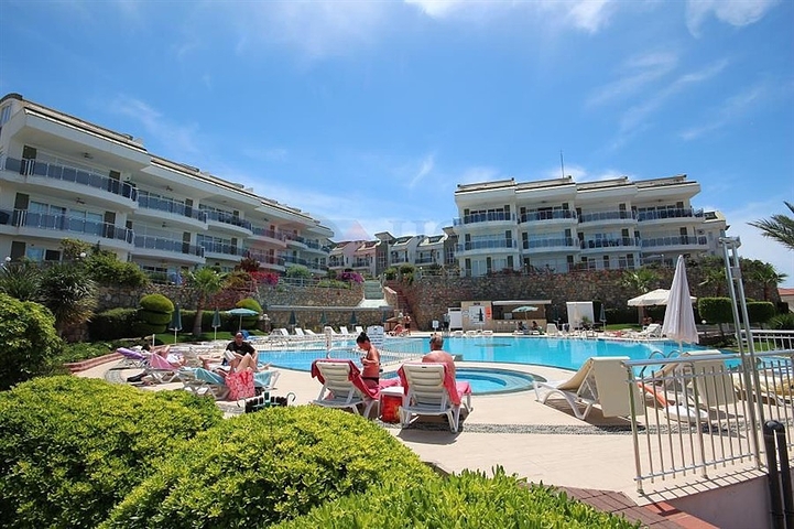 Spacious 3+1 penthouse in Konakli district. 