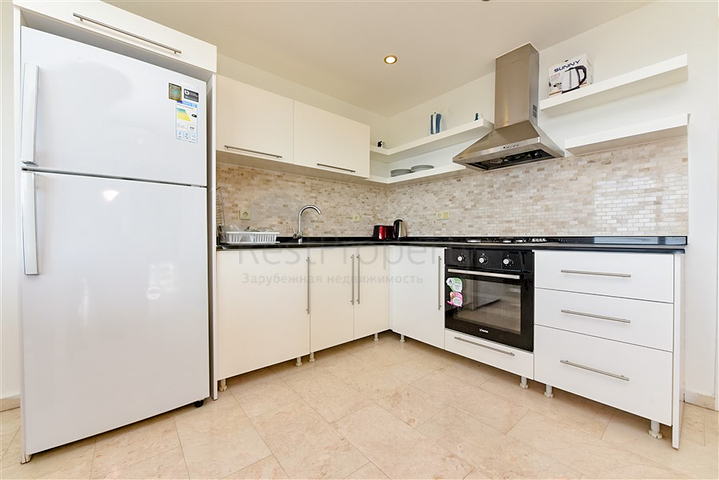 Spacious 3+1 penthouse in Konakli district. 