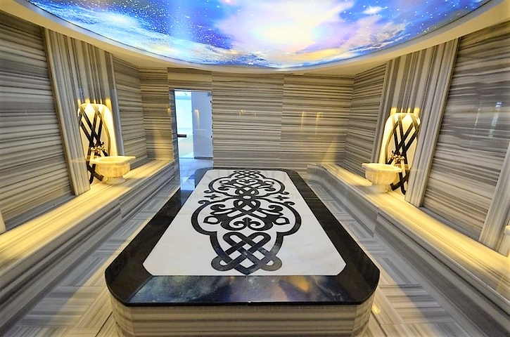 Apartment on the first coastline in Kestel district