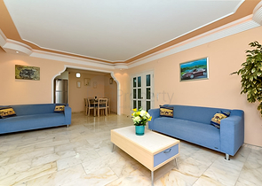 Furnished 2+1 apartment 150 m from the sea