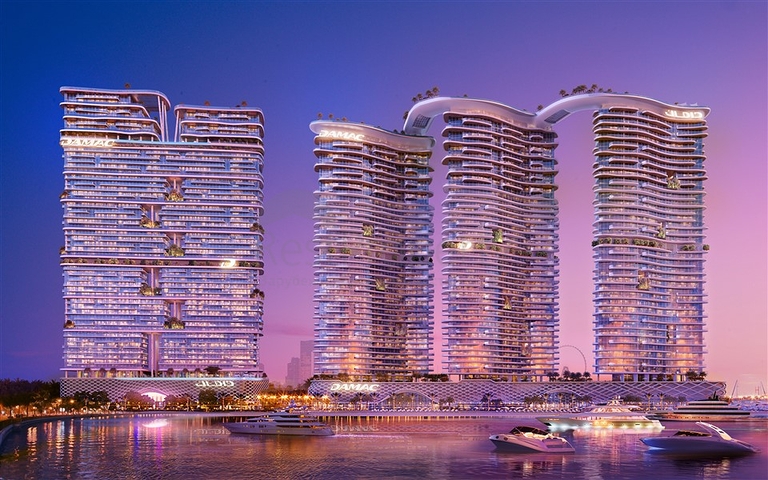 Luxury Cavalli Residences in Dubai Harbour with Private Beach