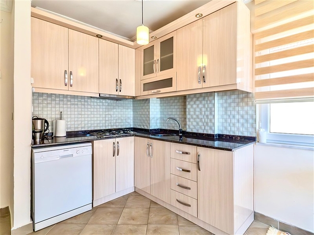 1+1 apartment 100 meters from the sea in Both directions