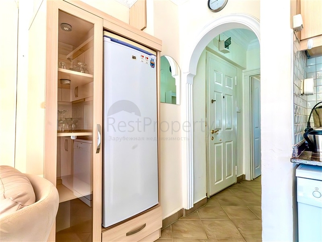 1+1 apartment 100 meters from the sea in Both directions