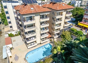 1+1 apartment 100 meters from the sea in Both directions