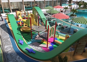 Investment apartments with swimming pool in Dubai, Arjan