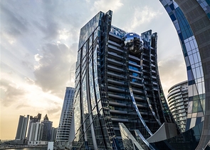 Furnished apartments in Dubai on the canal in Business Bay