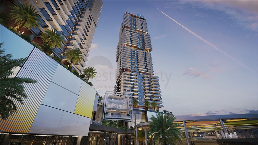Apartments overlooking Dubai Marina at Jumeirah Lake Towers